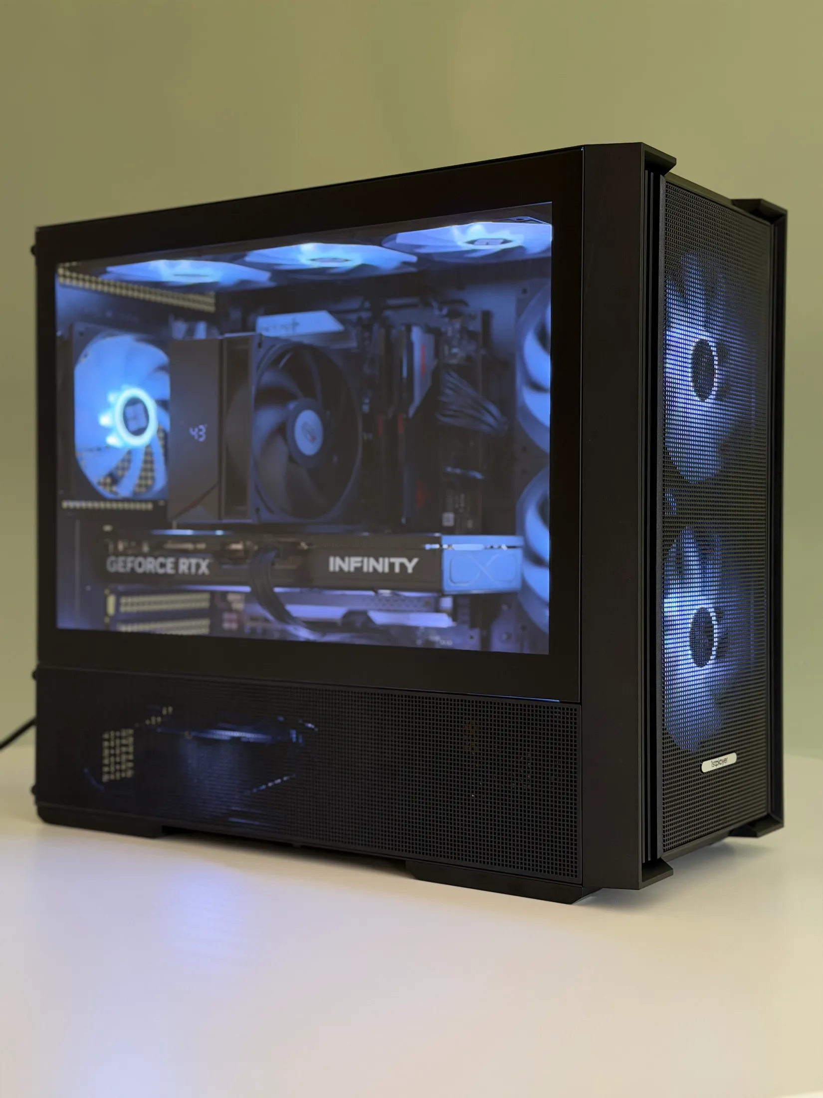 PC sur mesure Pc client Corentin - Vue 2