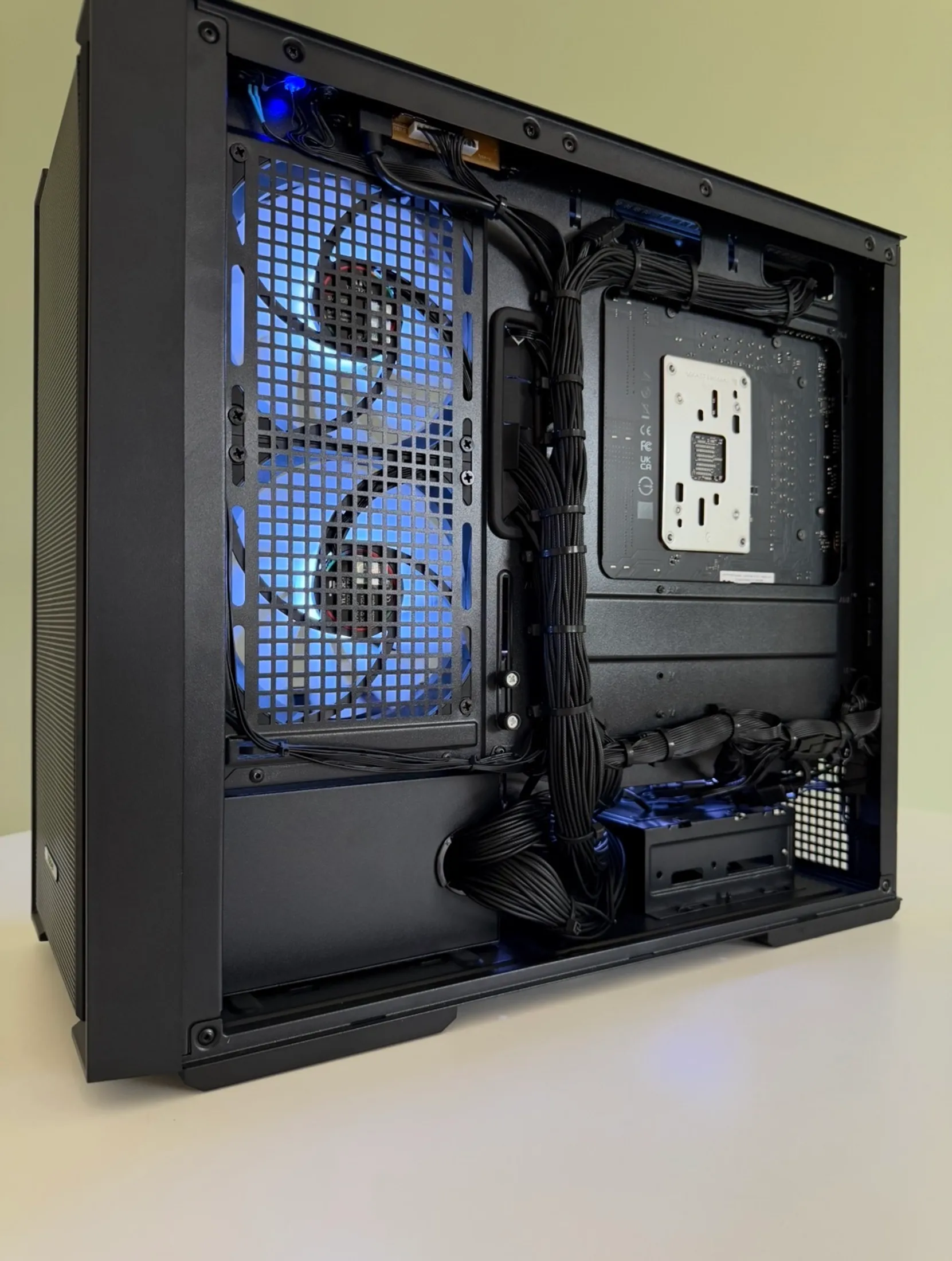 PC sur mesure Pc client Corentin - Vue 4