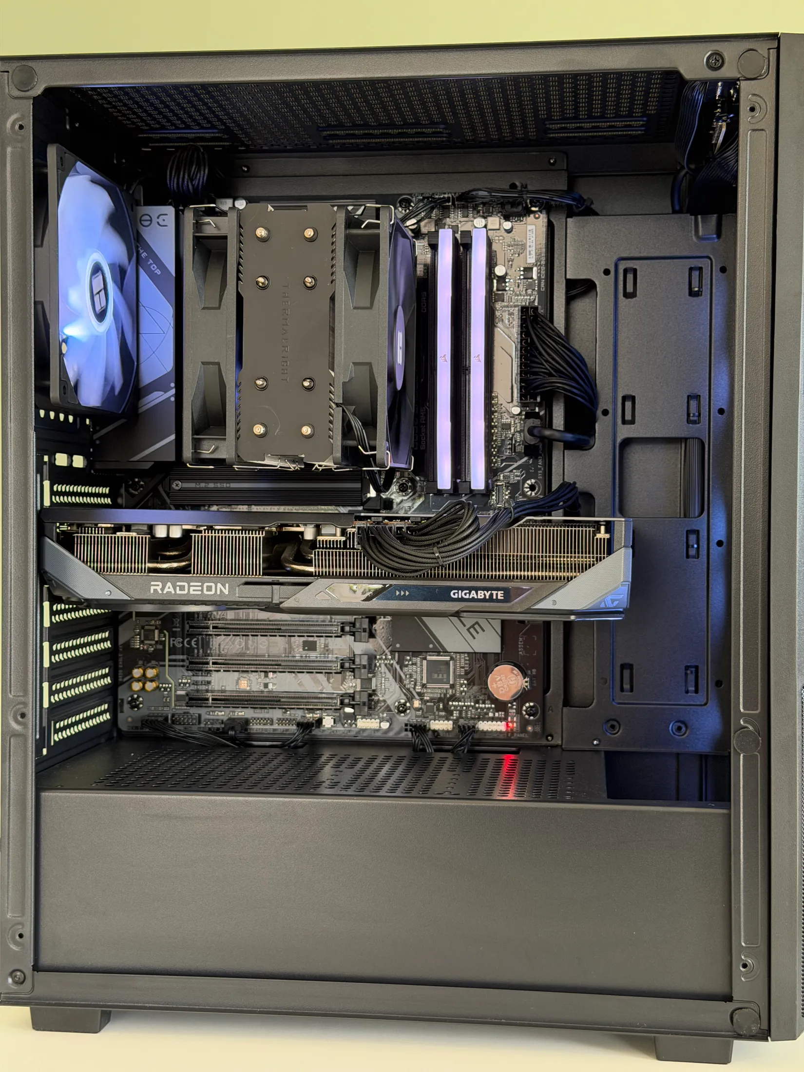PC sur mesure Pc Mathys D - Vue 3