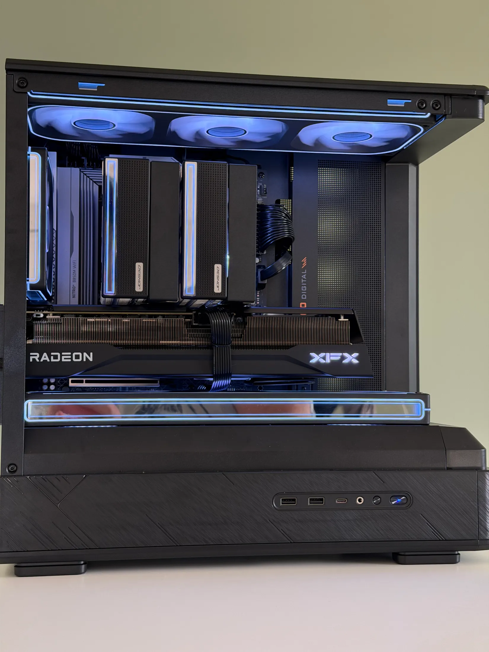 PC sur mesure Pc client AOUT - Vue 3
